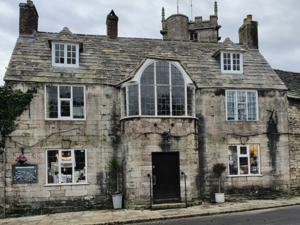 Corfe, Robing Rooms